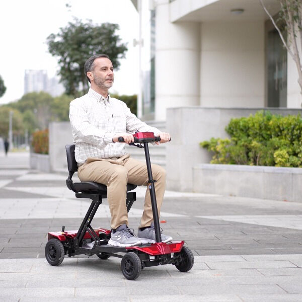 Précautions de sécurité lors de l'utilisation de scooters de mobilité haute performance