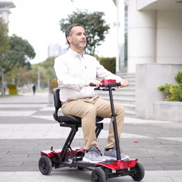 Innovation dans les scooters de mobilité à quatre roues