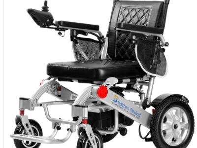 Auxiliary Functions and Accessories: Recommendations to Enhance the Power Wheelchair Experience