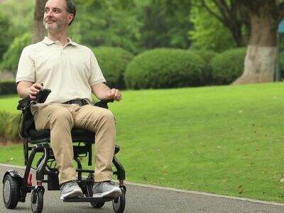 Dual-Seat Scooter BC-MS310B: Caregiver-Patient Shared Mobility Solution