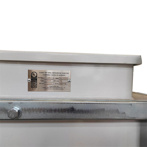 The 200 liter diesel storage tank
