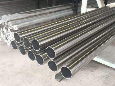 야외 설치에서 아연도금 금속 파이프의 중요성