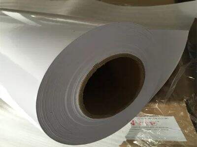 Warum PVC-Vinylrolle das Rückgrat der Außenwerbung ist