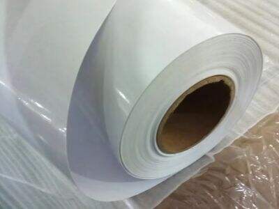 Razvoj PVC vinilnih rolova u globalnom oglašavanju