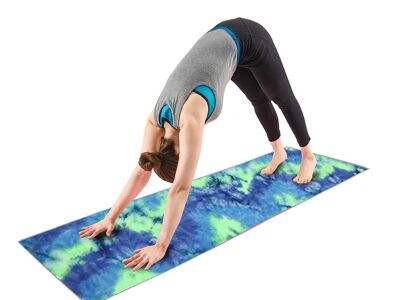 The functionality and design of yoga mats and towels: How to enhance your yoga experience