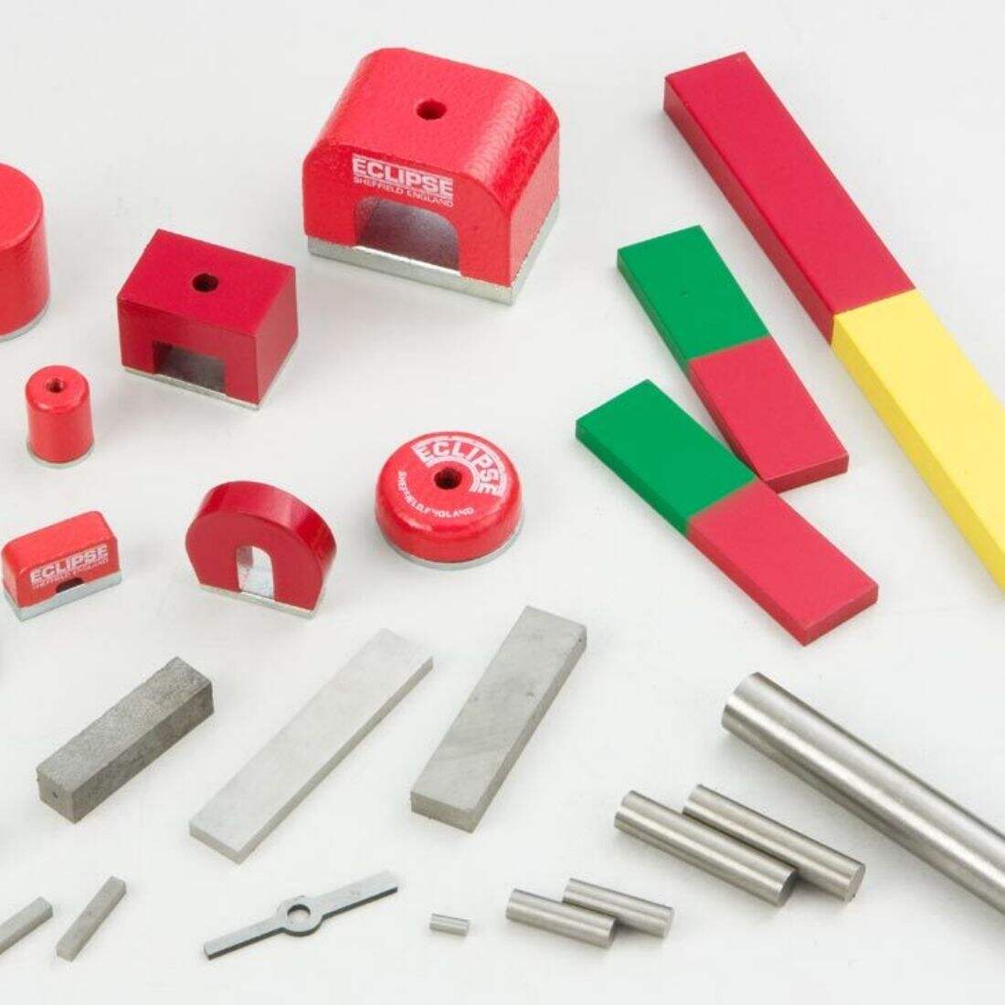 Den unikke sammensætning af alnico stangmagneter og hvordan det forbedrer magnetisk styrke