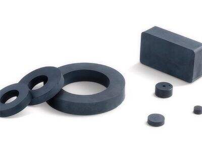 Ferrite Magnets vs SmCo Magnets: Cost and Performance Comparison