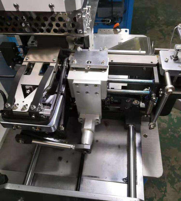 Increase Efficiency with Youngsun Printing's Fabric Label Cutting Machine