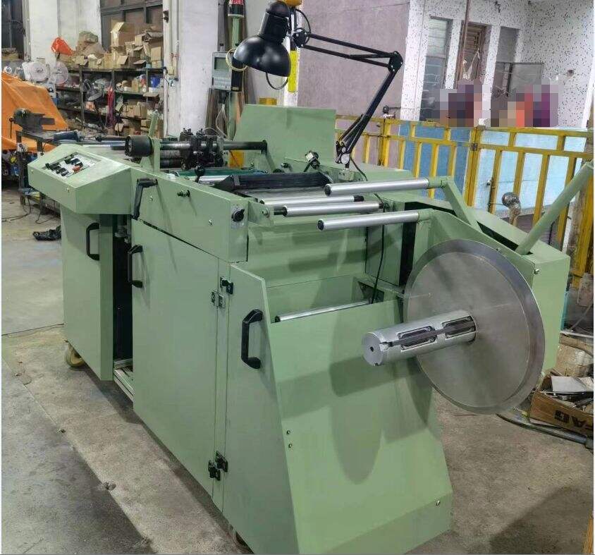 Label Slitting Machine