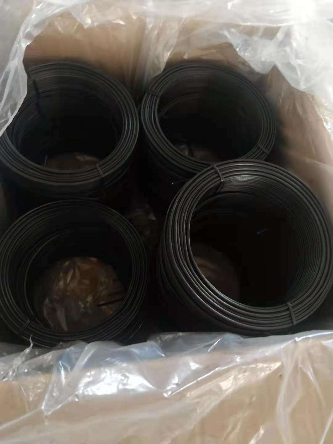 BWG18 1.24mm 1kg/roll Black Annealed Twist Wire with High Quality supplier