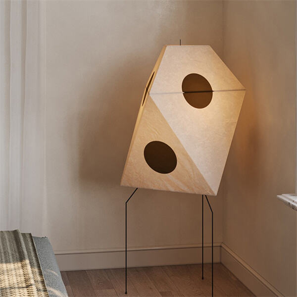 Japanske Risepaper Bodslamper i Samtidig Design