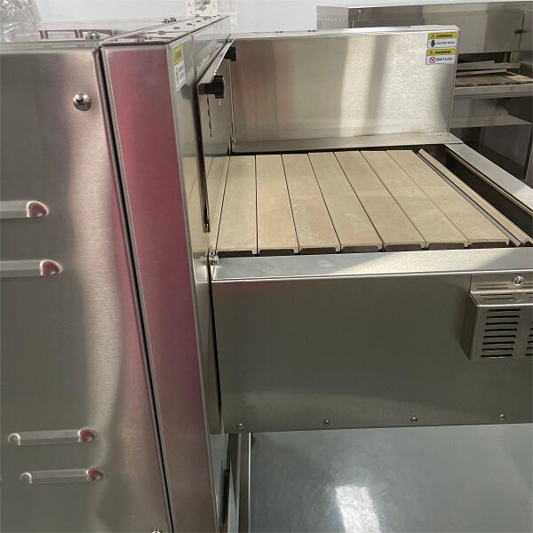 What Makes Electric Oven Pizza the Ideal Option for Restaurants and Catering Services