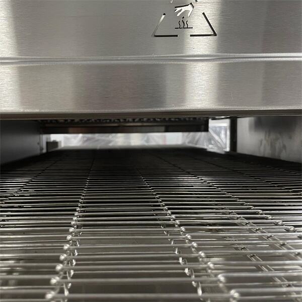 Discover the benefits of our conveyor pizza ovens