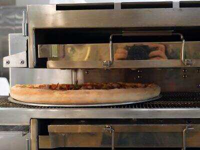 Energy saving features in the latest Commercial Conveyor Pizza Oven