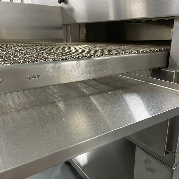 Elevate Your Pizza Making Game with a Commercial Conveyor Pizza Oven