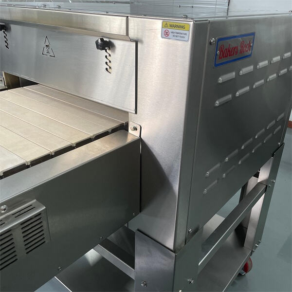 Create perfect pizzas every time with our easy-to-use electric pizza maker