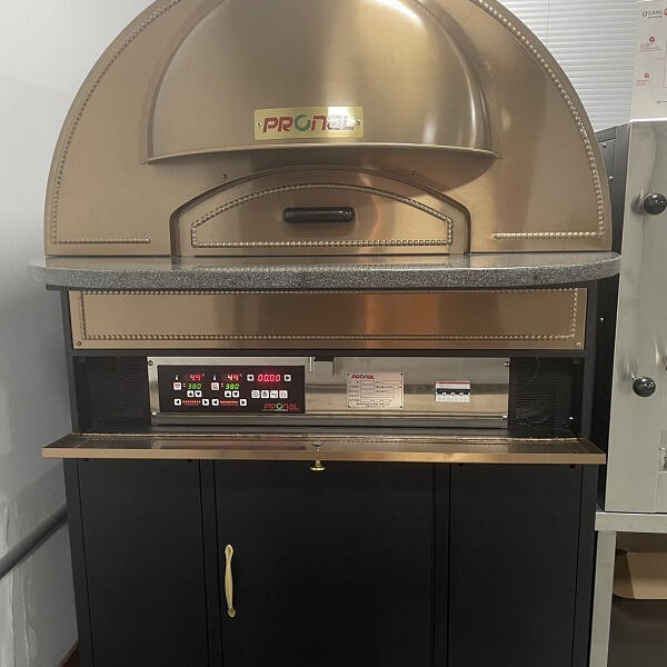 Superior customer service and support for all wholesale clients