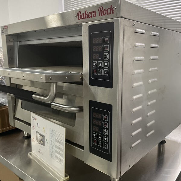 Perfectly baked goods every time with double deck oven electric