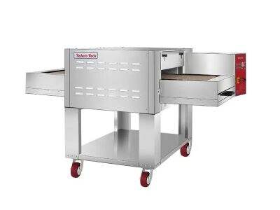 How a Commercial Conveyor Pizza Oven Can Standardize Your Multi-Location Menu