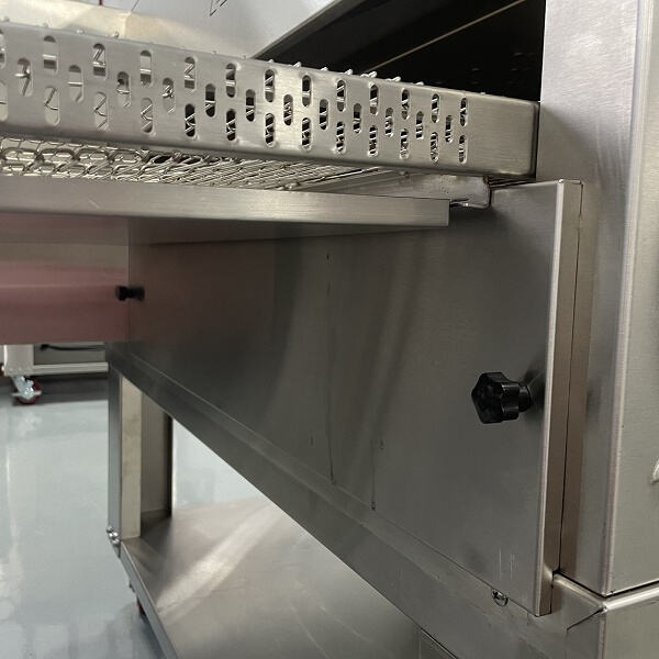 Choosing the Right Pizza Equipment for Your Restauran