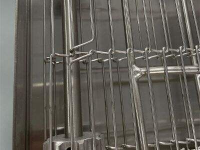 مزایای استفاده از اُونِ پیتزا با نوار نقالهٔ تقسیم‌شده برای منوهای ترکیبی در محیط‌های تجاری