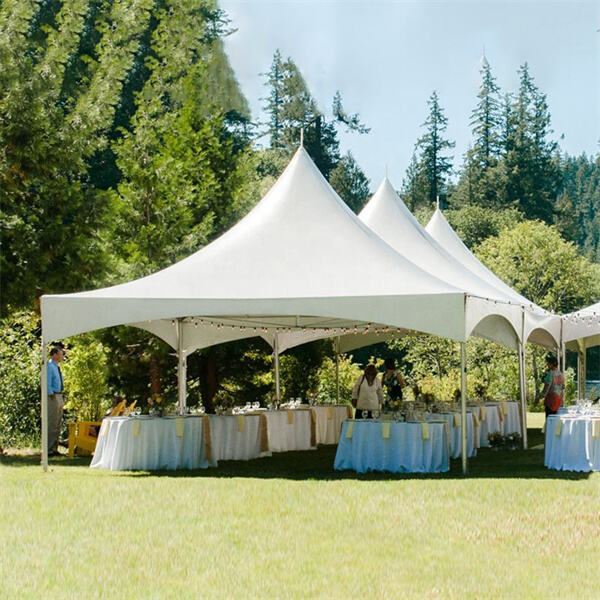 Udoskonal swój du00e9cor dzięki eleganckiemu i ponadczasowemu namiotowi Chinese Hat Pagoda Marquee.