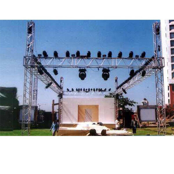 Versatile aluminum truss frame for various setups