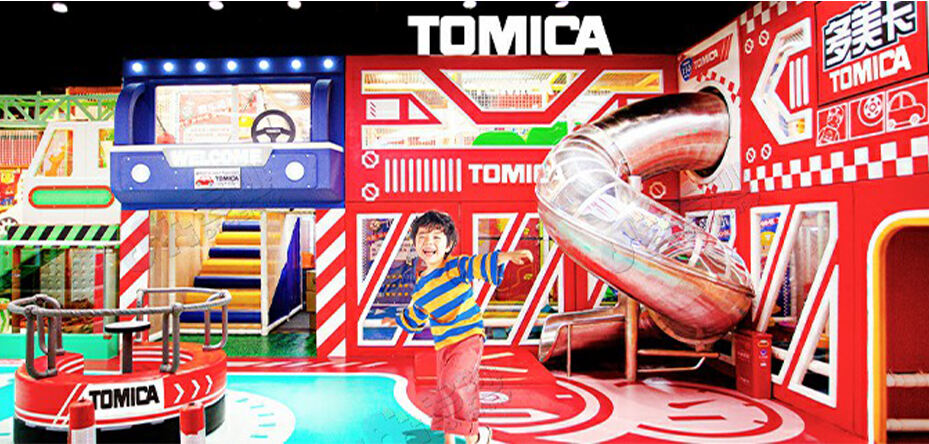 Tomica Motor-temapark: Word 'n renmotorbestuurder, daag die grense uit