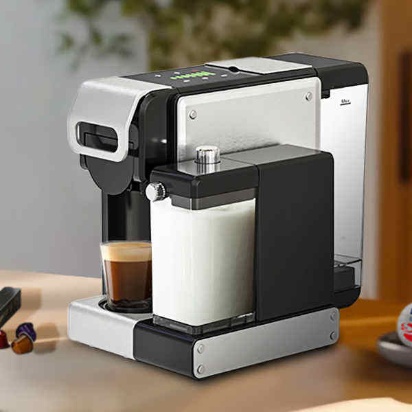 Perfectly frothed milk every time with a latte maker machine