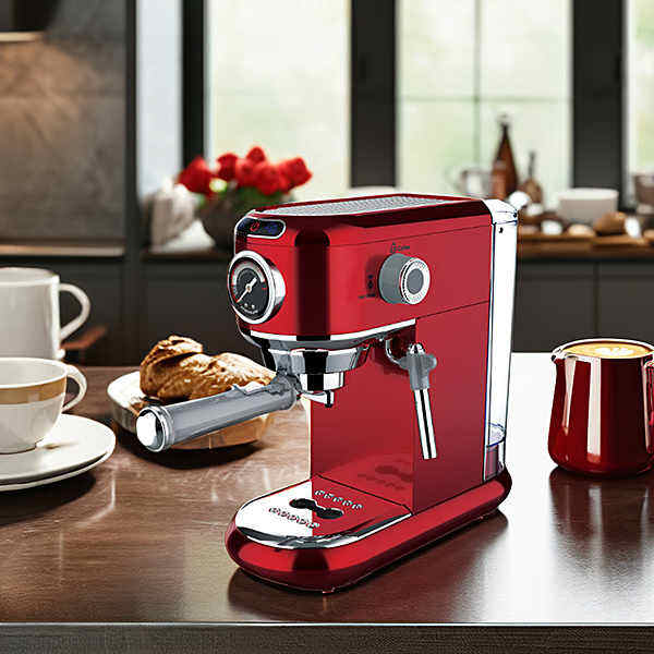 Experience Cafu00e9-Quality Lattes in the Comfort of Your Home with a Milk Frother Steamer