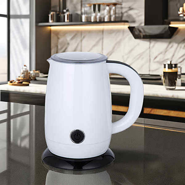 Effortlessly Froth Milk for Your Morning Coffee with the Best Milk Frother