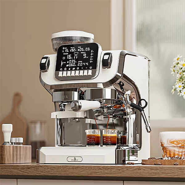 Upgrade Your Home Coffee Bar with the Top-Rated Grinder and Maker Combination