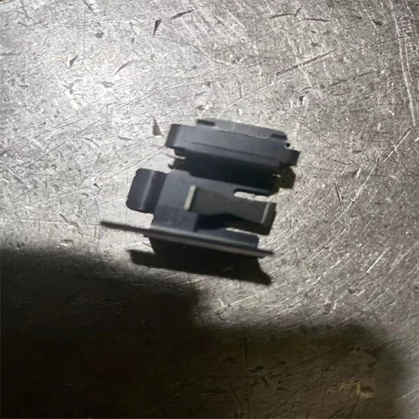 Korzyści płynące z użycia części z techniki wyciskania metalu