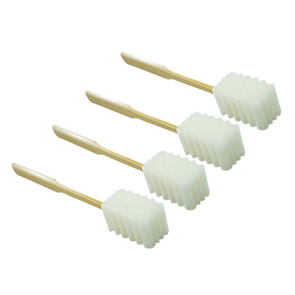 Disposable mouth swabs for everyday use