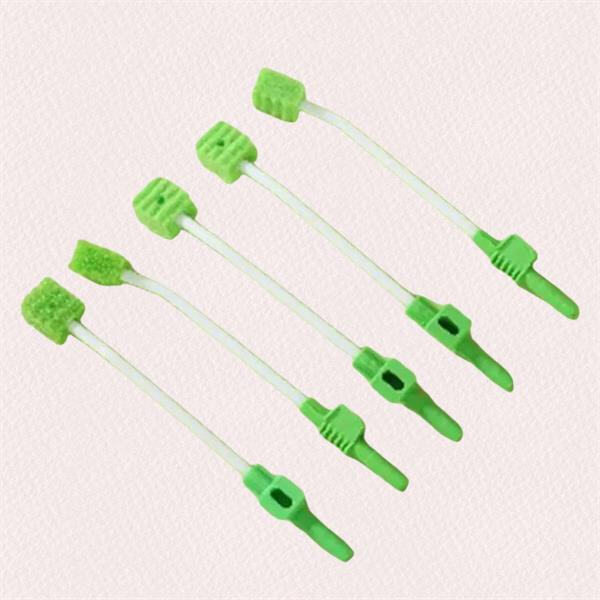 فهم الإجراء لجمع عينة أنف للأطفال حديثي الولادة والأطفال.