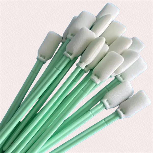 Appliquer un échantillonnage précis avec des swabs jetables
