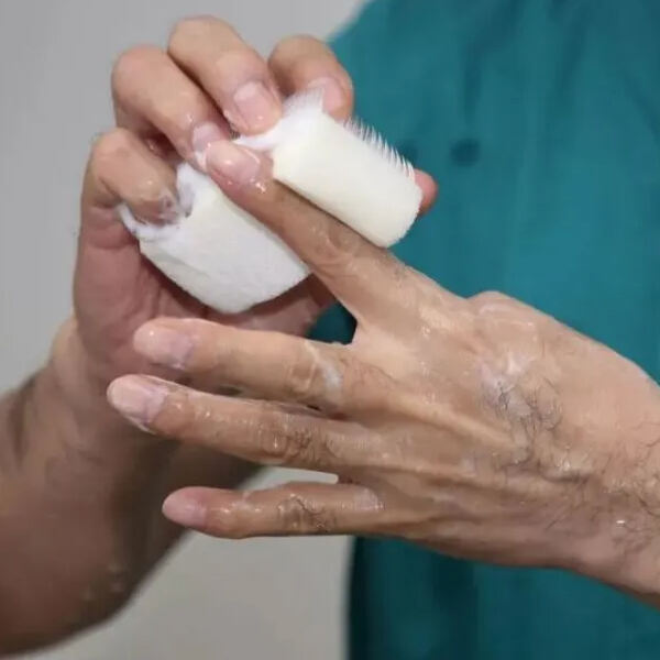 Forenkle sanitærarbejde med kirurgens skrubbesøjler