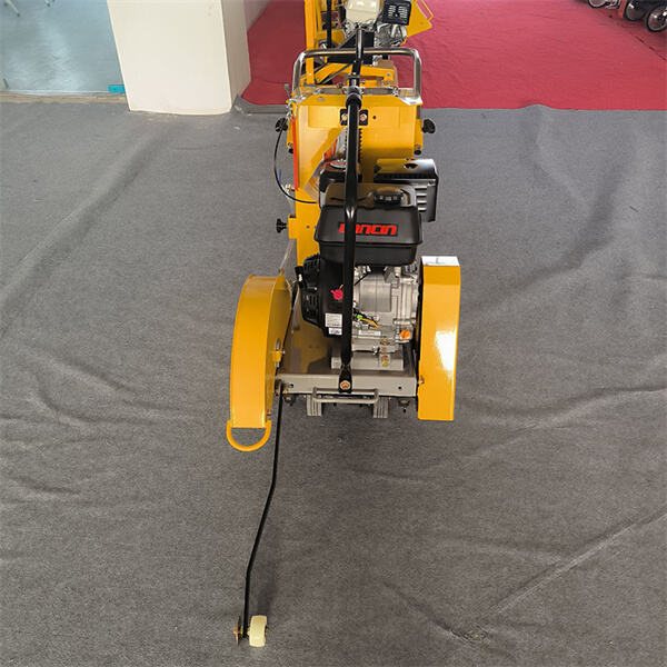 간단한 조작으로 디젤 도로 절단기를 사용자 친화적으로 만듭니다.