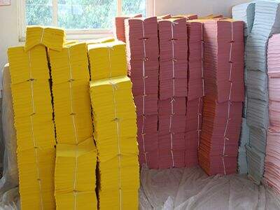 Quelles sont les caractéristiques des balais non tissés