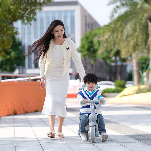 Choosing a Children's Tricycle