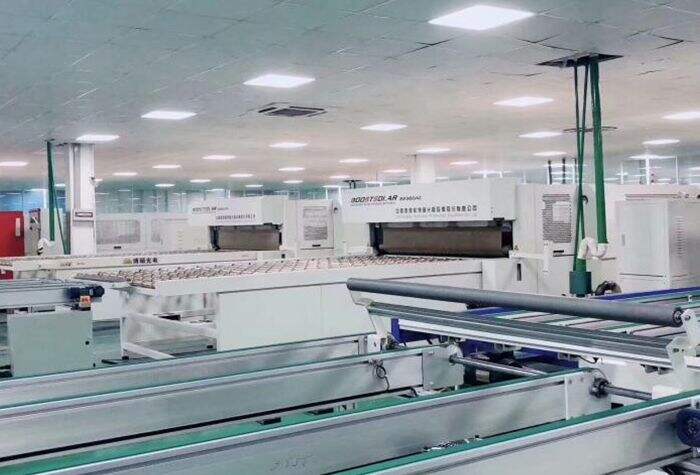 solar panels manufacturing lines