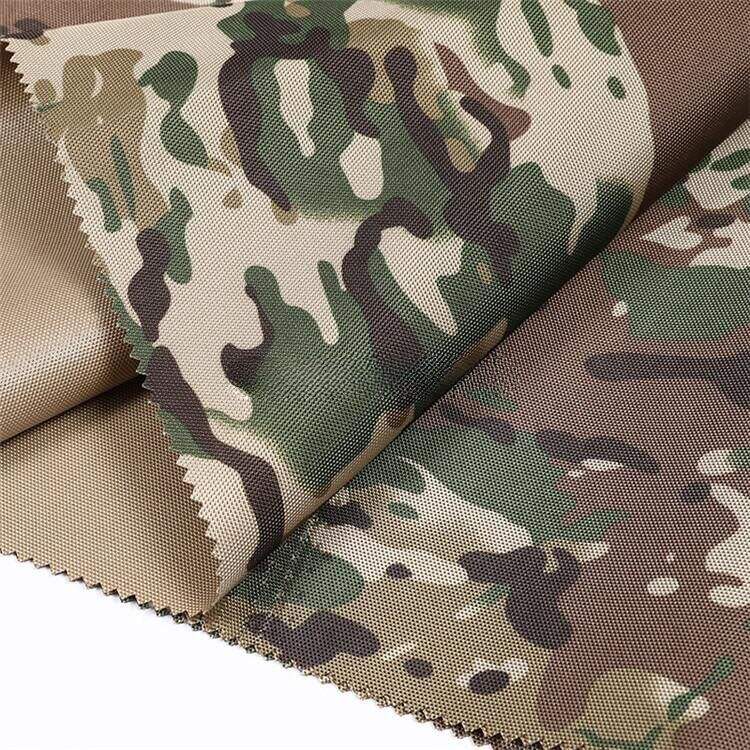 El camuflaje durable del paño imprimió las telas impresas Oxford del poliéster impermeable dty 300d para el perro