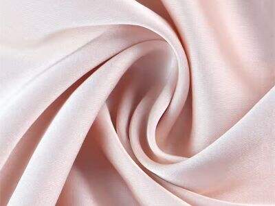 Markalar 2025'te Küresel Kumaş Tedarikini Neden Yeniden Düşünüyor