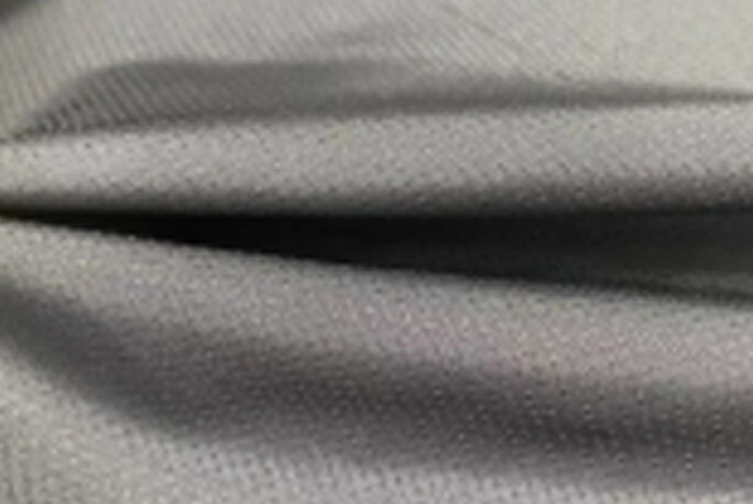 100٪ بوليستر 240T مقاوم للماء 0.2 قماش حريري مضلع للملابس الرياضية الخارجية
