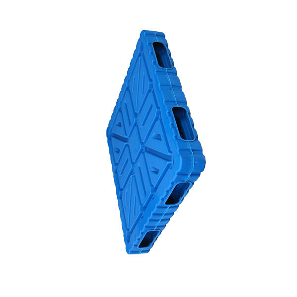 كيف تقارن أطواق الكتل بالأطواق الخشبية التقليدية من حيث المتانة؟