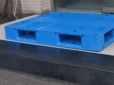The benefits of using a Plastic Pallet for chemical and hazardous material handling