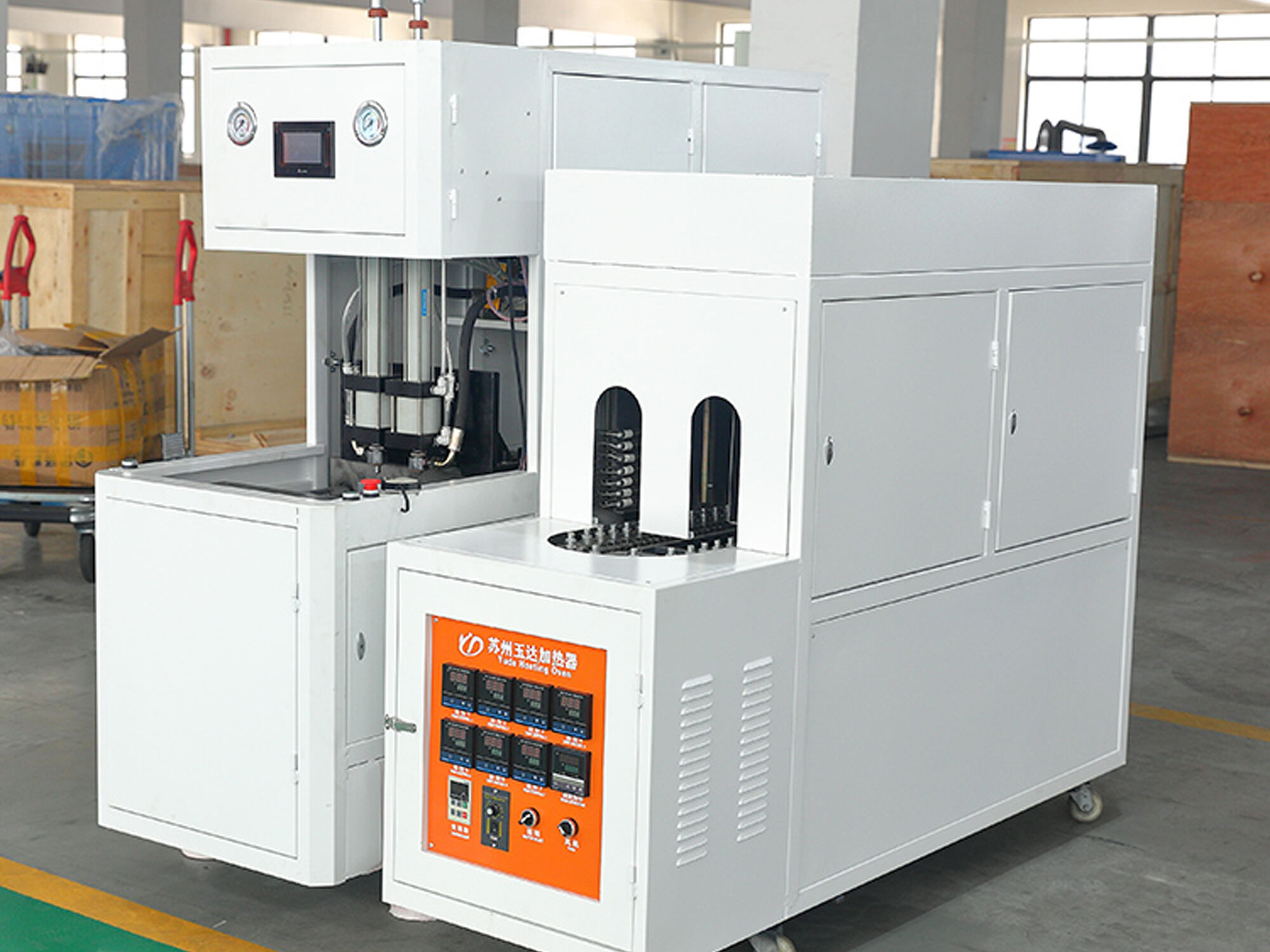 Best PET blow molding machine Manufacturers in india