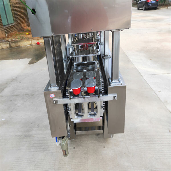 Utilizing Yogurt Filling and Sealing Machinery