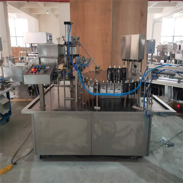 Usage of Automated Fluid Pouch Packing Machine