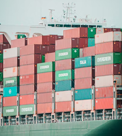 Enhancing Sea Freight Efficiency with Advanced Technology